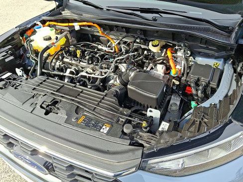 Certified 2025 Ford Escape ST-Line Elite w/ Tech Pack #1 image 28