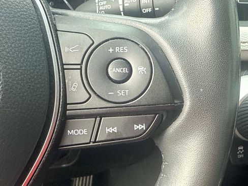 Used 2019 Toyota RAV4 Limited w/ Cold Weather Package image 27