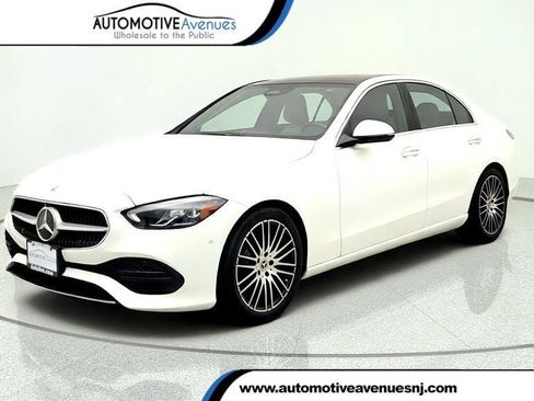 Used 2022 Mercedes-Benz C 300 4MATIC Sedan w/ Exclusive Trim Package image 1