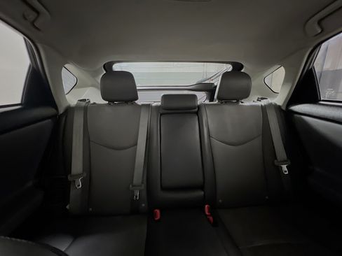 Used 2015 Toyota Prius Five FWD image 31