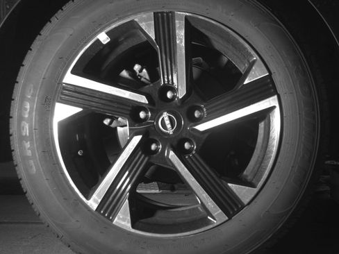 Used 2025 Nissan Sentra SV FWD image 18