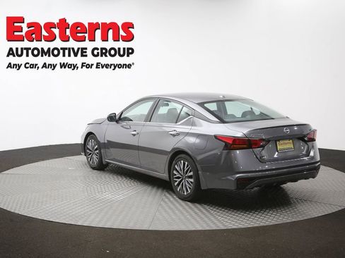 Used 2023 Nissan Altima 2.5 SV FWD image 63