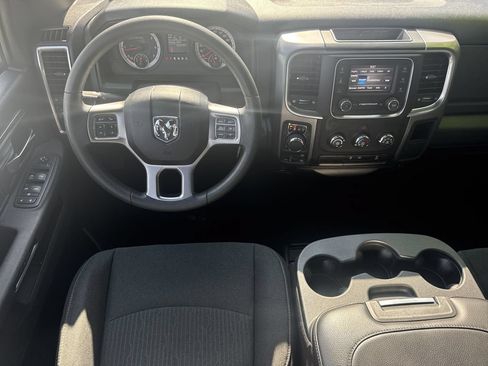 Used 2024 RAM 1500 Warlock AWD/4WD image 22
