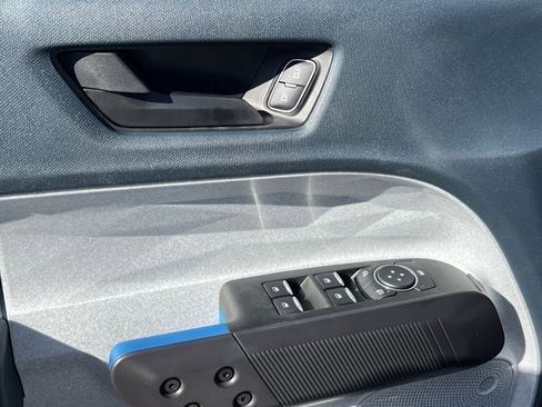 New 2025 Ford Maverick XLT w/ Equipment Group 301A image 15