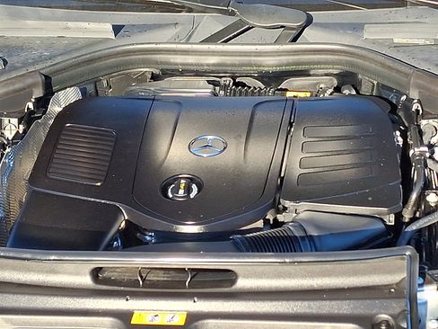 Certified 2025 Mercedes-Benz GLC 350e 4MATIC image 29