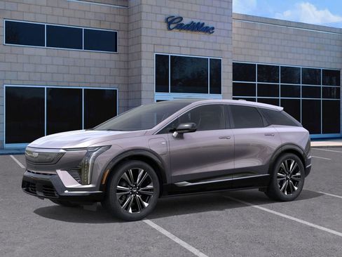 New 2026 Cadillac Optiq Luxury 2 image 2