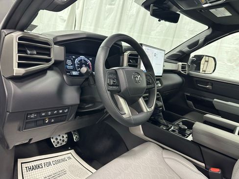 Used 2025 Toyota Tundra Limited w/ TRD Off-Road Package image 15