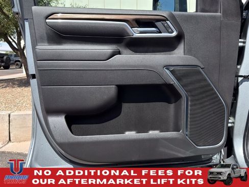 Used 2026 Chevrolet Silverado 3500 LT w/ Convenience Package AWD/4WD image 18
