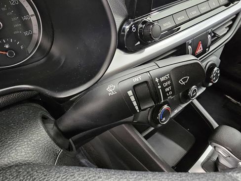 Used 2023 Kia Forte LXS w/ LXS Technology Package FWD image 29