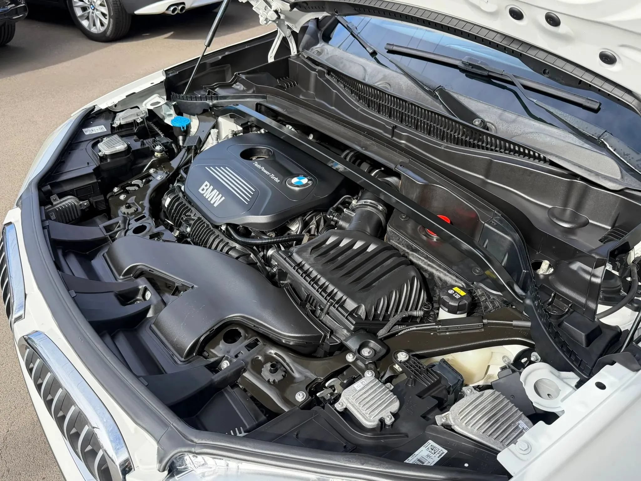 Used 2018 BMW X1 xDrive28i AWD/4WD image 11