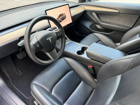 Used 2023 Tesla Model 3 Standard Range RWD image 15