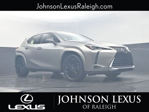 Used 2022 Lexus UX 250h w/ Premium Package AWD/4WD image 15