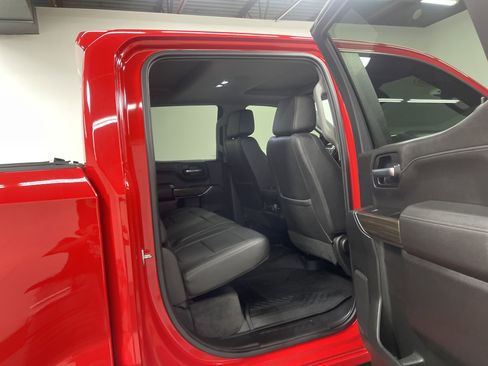 Used 2020 Chevrolet Silverado 1500 LT Trail Boss image 19