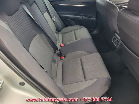 Used 2025 Toyota Camry LE FWD image 14