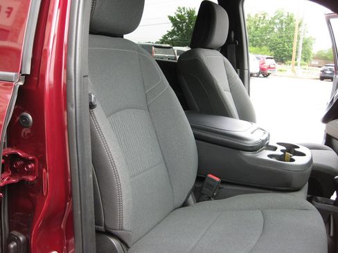 Used 2022 RAM 2500 Tradesman AWD/4WD image 25