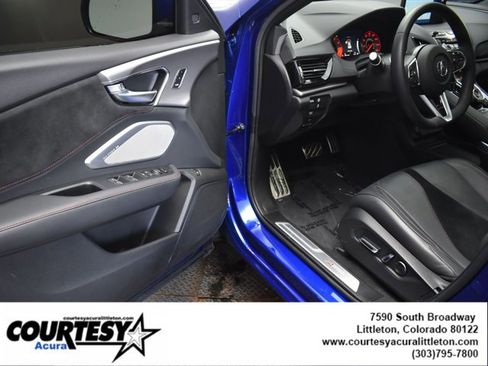 Used 2025 Acura RDX A-Spec image 6