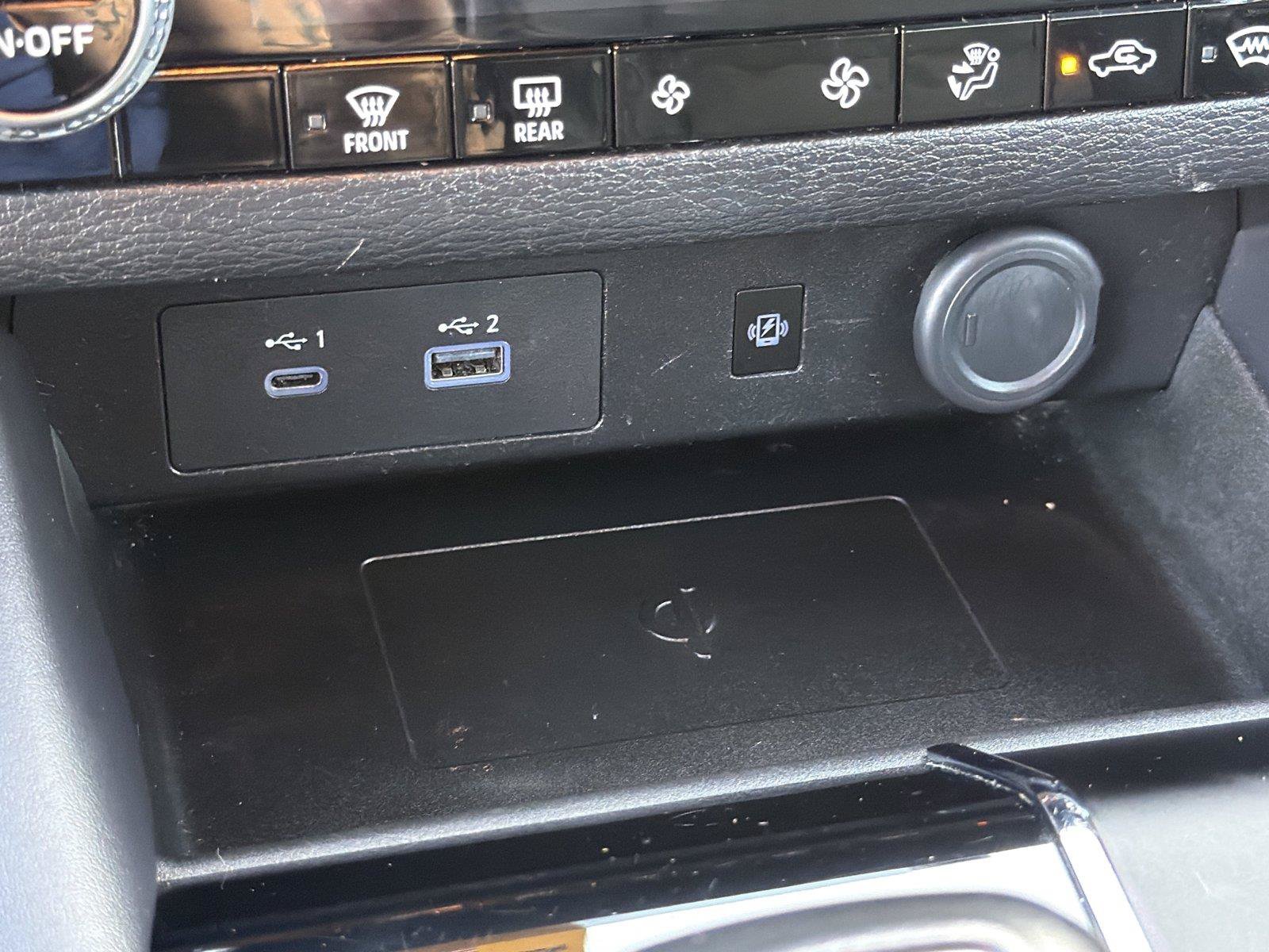 Used 2024 Mitsubishi Outlander SE AWD/4WD image 33