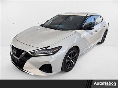 Used 2023 Nissan Maxima SV w/ Floor Mat Group