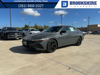 New 2026 Hyundai Elantra SEL Sport Premium w/ Cargo Package
