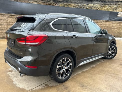 Used 2020 BMW X1 xDrive28i image 3