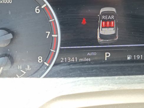 Used 2023 Nissan Rogue SV AWD/4WD image 17