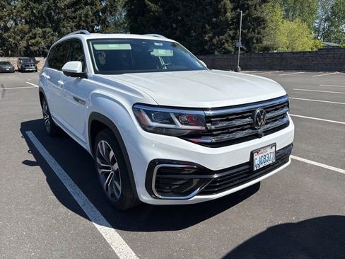 Used 2023 Volkswagen Atlas SEL Premium AWD/4WD image 2