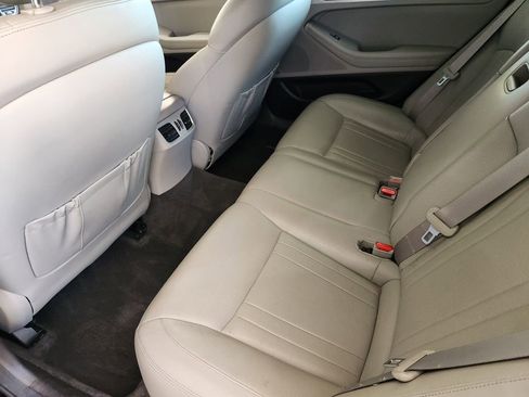 Used 2017 Genesis G80 3.8 w/ Option Group 02 image 30