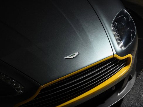 Used 2016 Aston Martin V8 Vantage GT RWD image 17