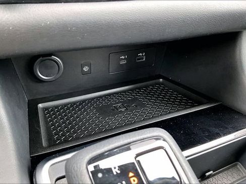 Used 2023 Nissan Pathfinder Platinum FWD image 16