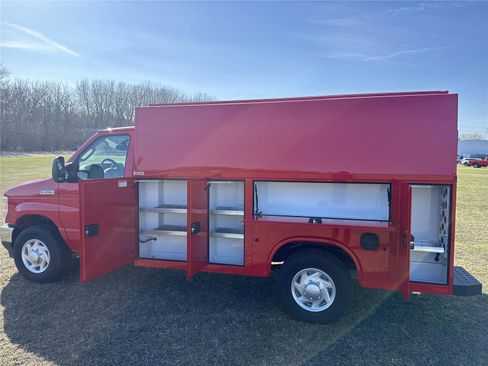 New 2026 Ford E-350 and Econoline 350 Super Duty w/ Power Equipment Group RWD image 9