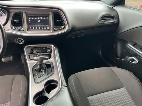 Certified 2022 Dodge Challenger GT w/ Performance Handling Group image 4