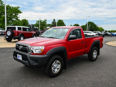 Used 2014 Toyota Tacoma 4x4 Regular Cab image 9