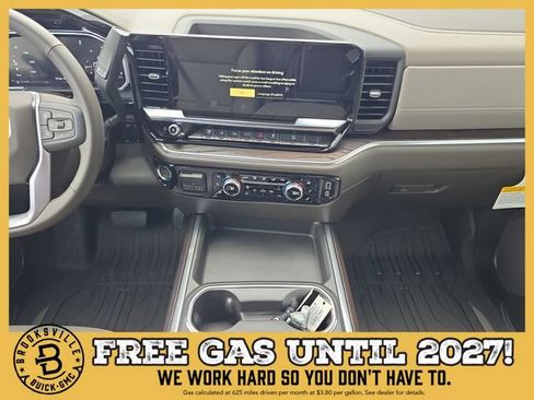 New 2026 GMC Sierra 2500 SLT w/ SLT Premium Package AWD/4WD image 13