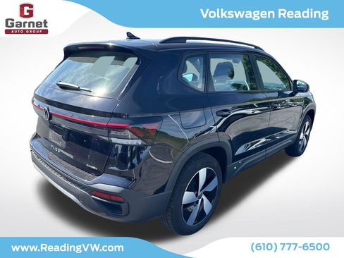 Used 2025 Volkswagen Taos S AWD/4WD image 5