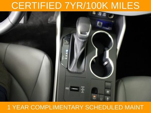 Used 2023 Toyota Highlander XLE FWD image 26