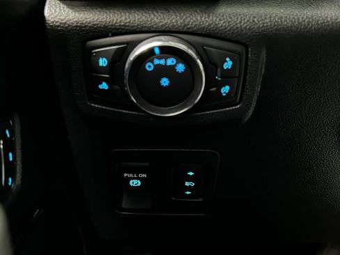 Used 2019 Ford F150 Lariat image 12