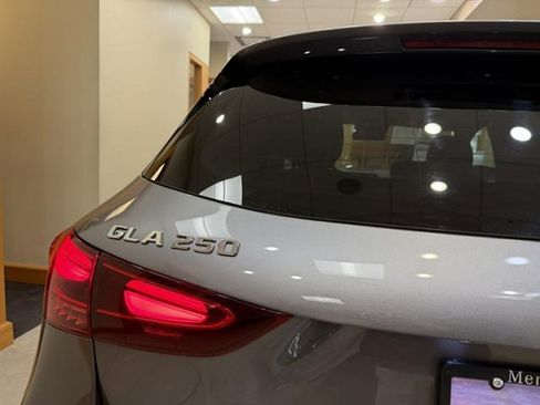 Used 2025 Mercedes-Benz GLA 250 image 6