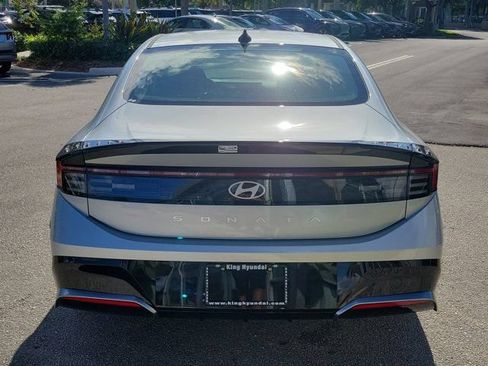 Certified 2026 Hyundai Sonata SEL FWD image 5