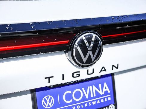 New 2026 Volkswagen Tiguan SE R-Line image 14