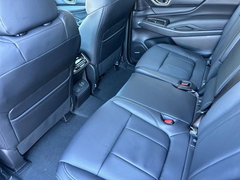 New 2026 Subaru Ascent Limited image 13