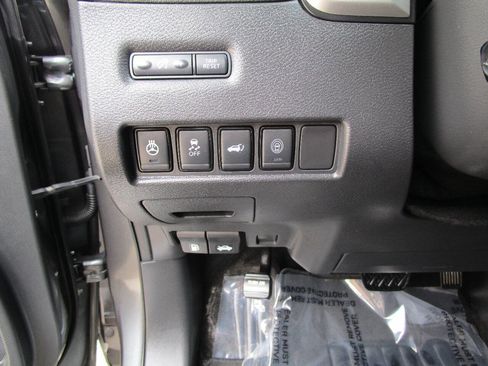 Used 2020 Nissan Murano Platinum AWD/4WD image 11