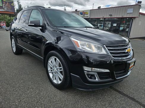 Used 2015 Chevrolet Traverse LT AWD/4WD image 3