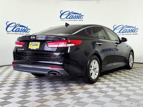 Used 2018 Kia Optima LX image 6