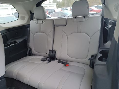 Used 2023 Honda Pilot Touring image 26