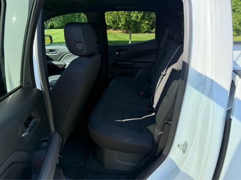 Certified 2024 GMC Canyon Elevation w/ Trailering Package image 8