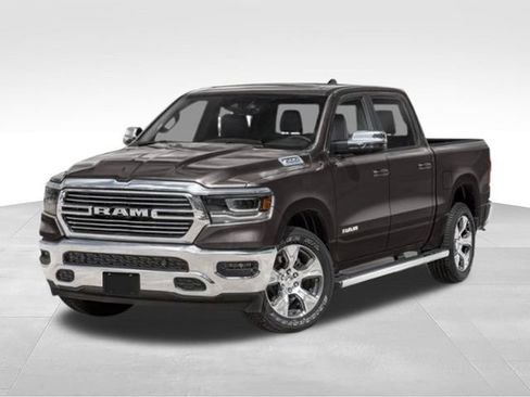 Used 2023 RAM 1500 Laramie AWD/4WD image 4