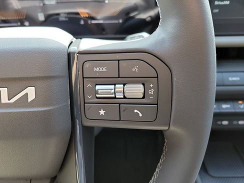 New 2027 Kia Seltos S FWD image 26