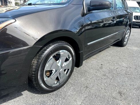 Used 2010 Nissan Sentra 2.0 S image 16