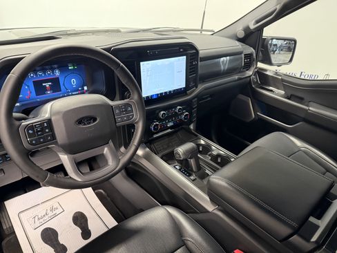 Used 2025 Ford F150 Lariat w/ Equipment Group 502A High AWD/4WD image 4