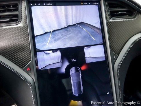 Used 2018 Tesla Model X P100D image 22